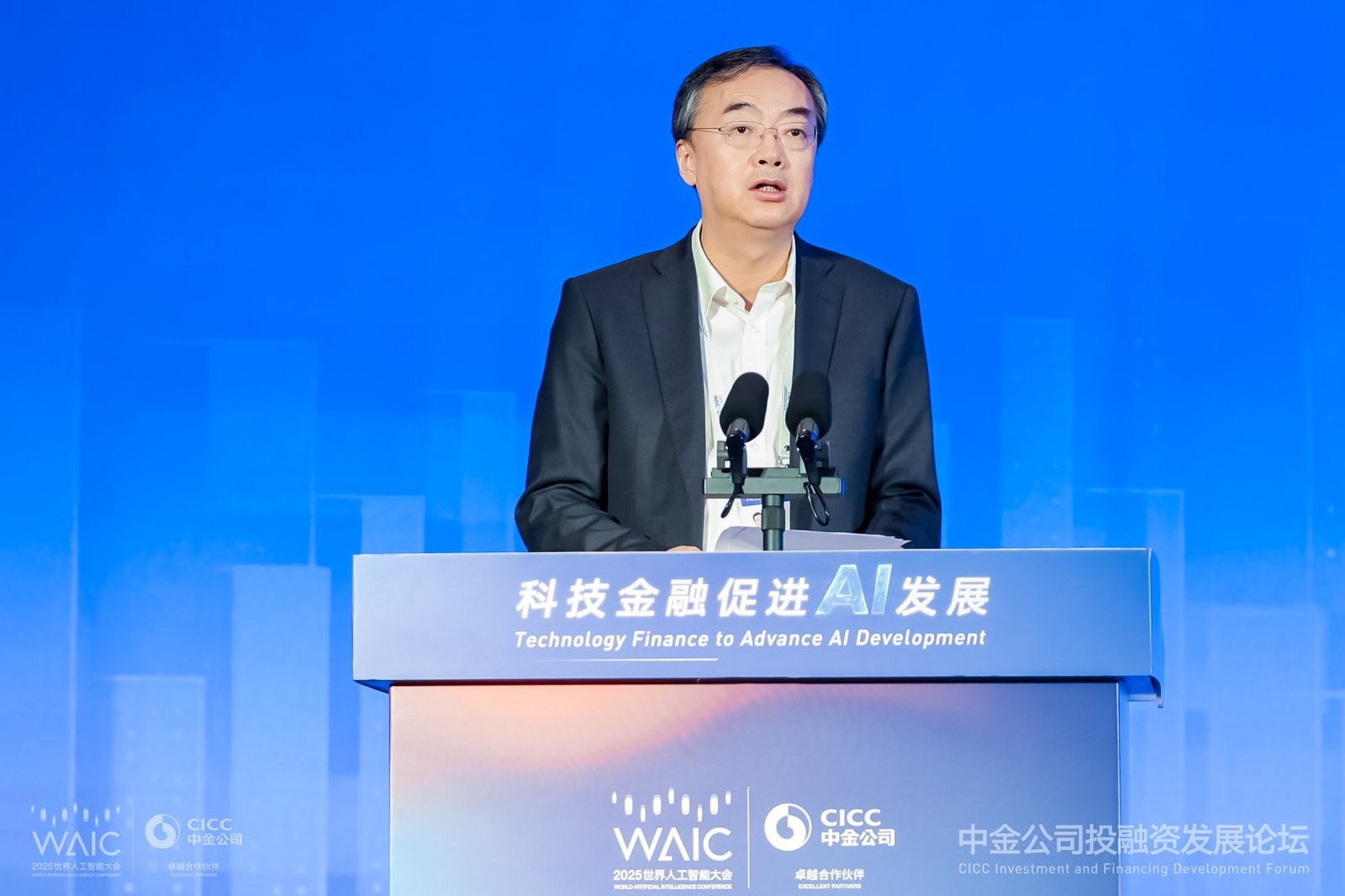 陳亮.jpg 陳亮.jpg